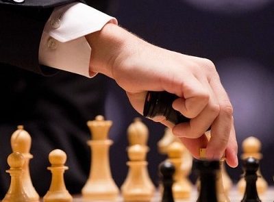 پاسخ به سوالات متداول در شطرنج، مدرسه شطرنج در مشهد