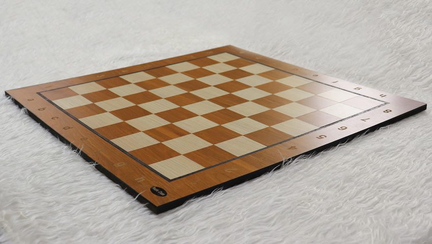 صفحه و مهره شطرنج a b c دار 