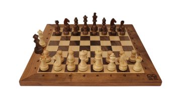 صفحه چوبی سلطنتی با حروف و مهره چوبی DGT مستر شطرنج