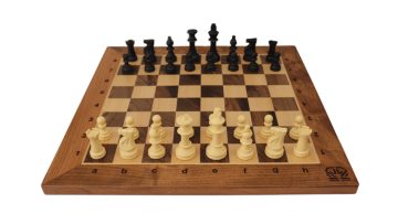 صفحه شطرنج سلطنتی با حروف و مهره کیش مستر شطرنج