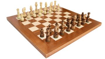 صفحه شطرنج مسترشطرنج سلطنتی و مهره فانتزی کد A